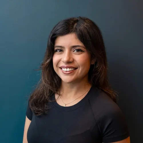 Carina Mezayek
